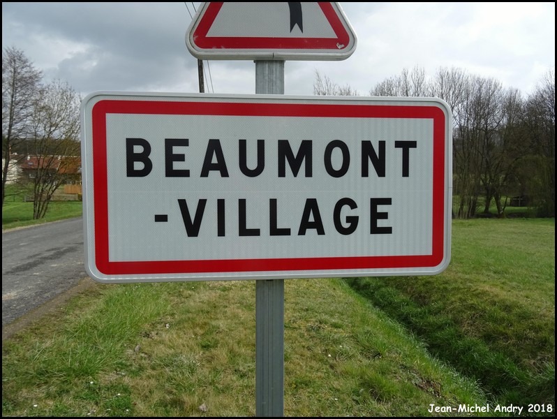 Beaumont-Village 37 - Jean-Michel Andry.jpg