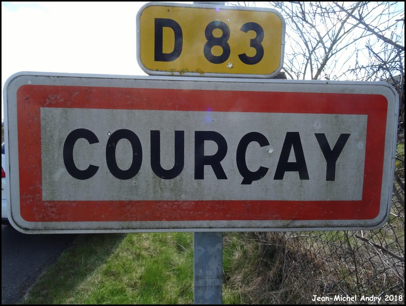 Courçay 37 - Jean-Michel Andry.jpg