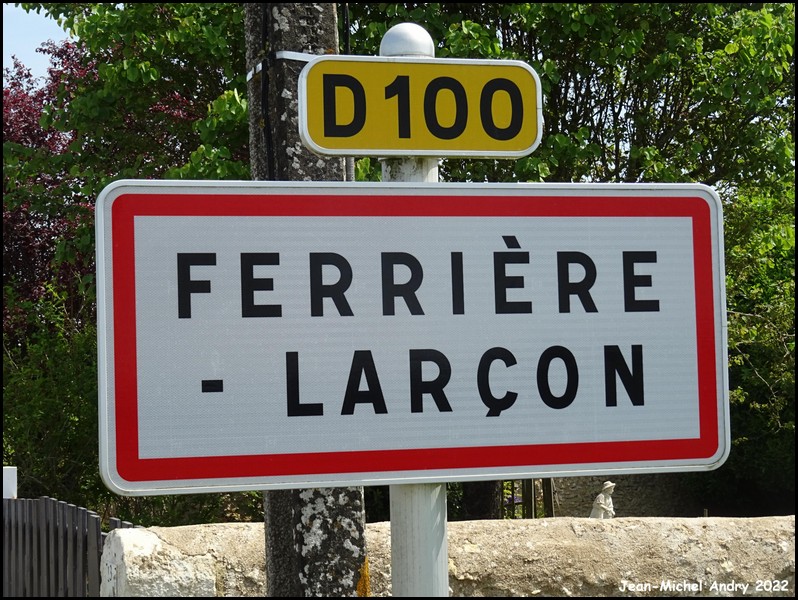 Ferrière-Larçon 37 - Jean-Michel Andry.jpg