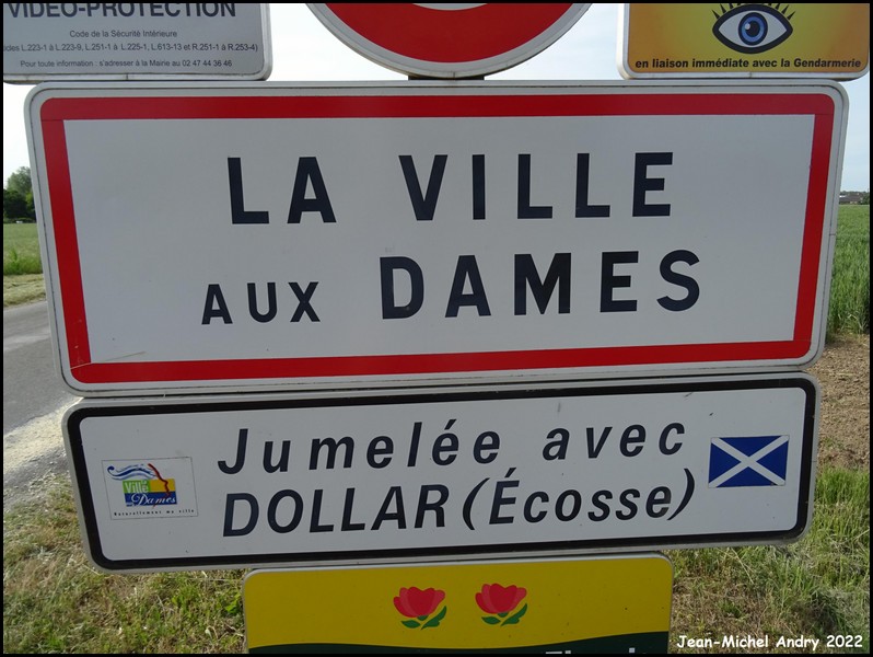 La Ville-aux-Dames 37 - Jean-Michel Andry.jpg