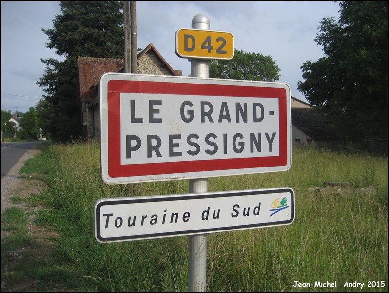 Le Grand-Pressigny  37 - Jean-Michel Andry.jpg