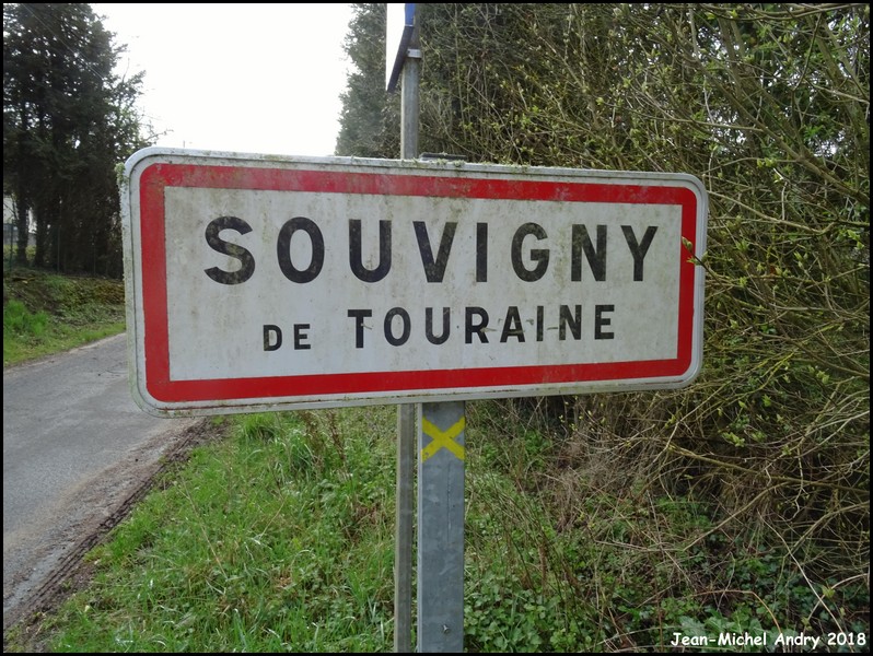 Souvigny-de-Touraine 37 - Jean-Michel Andry.jpg