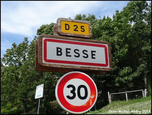 Besse 38 - Jean-Michel Andry.jpg