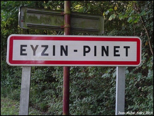 Eyzin-Pinet 38 - Jean-Michel Andry.jpg