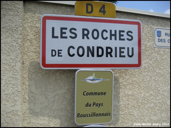 Les Roches-de-Condrieu 38 - Jean-Michel Andry.jpg