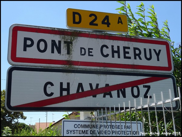 Pont-de-Chéruy 38 - Jean-Michel Andry.jpg