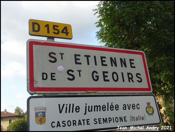 Saint-Étienne-de-Saint-Geoirs 38 - Jean-Michel Andry.jpg