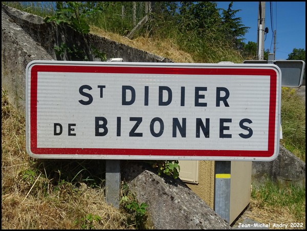 Saint-Didier-de-Bizonnes 38 - Jean-Michel Andry.jpg