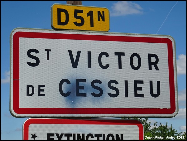 Saint-Victor-de-Cessieu 38 - Jean-Michel Andry.jpg