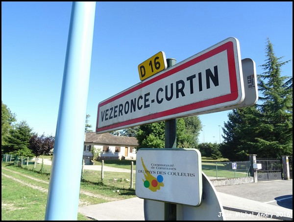 Vézeronce-Curtin 38 - Jean-Michel Andry.jpg