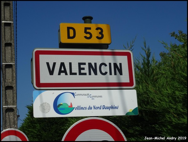 Valencin 38 - Jean-Michel Andry.jpg