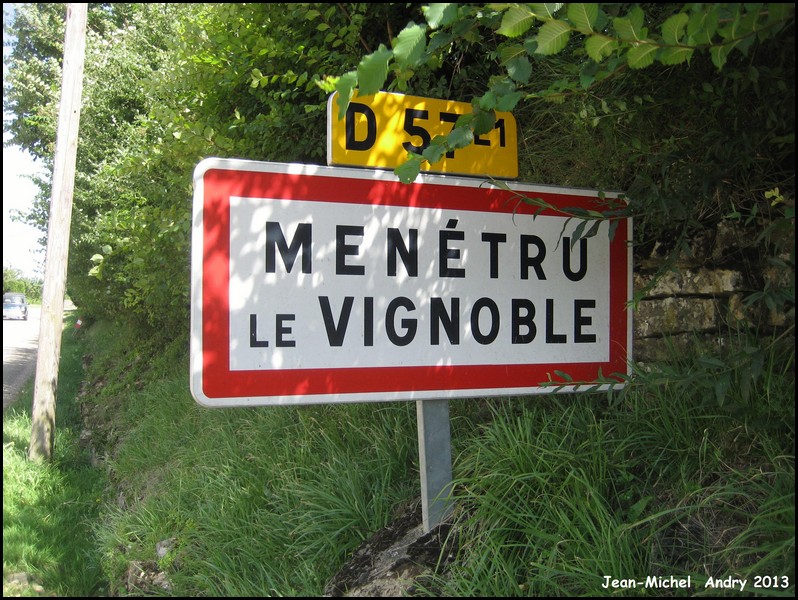 Menétru-le-Vignoble 39 - Jean-Michel Andry.jpg