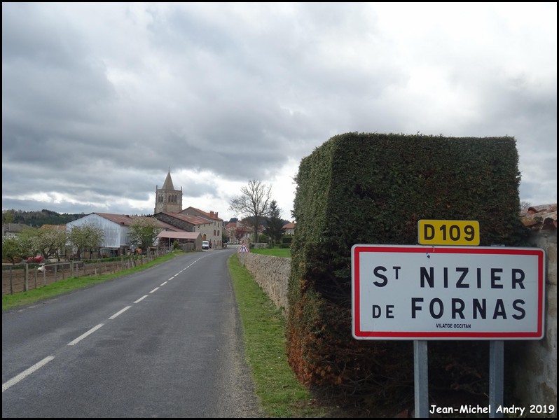 Saint-Nizier-de-Fornas 42 - Jean-Michel Andry.jpg