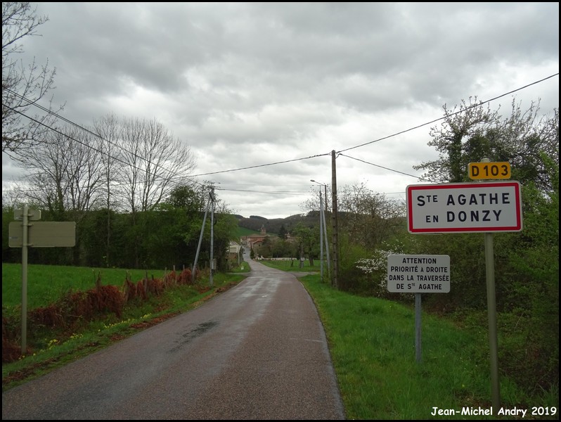 Sainte-Agathe-en-Donzy 42 - Jean-Michel Andry.jpg