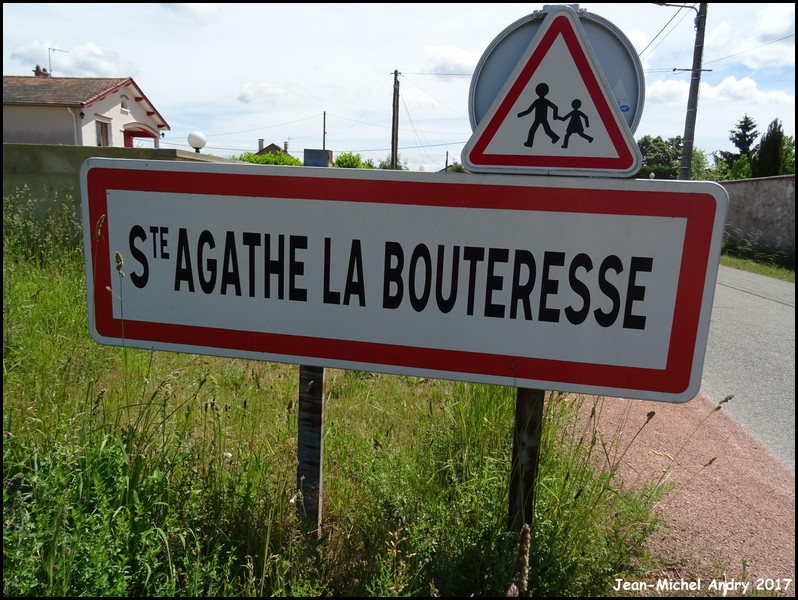 Sainte-Agathe-la-Bouteresse 42 - Jean-Michel Andry.jpg