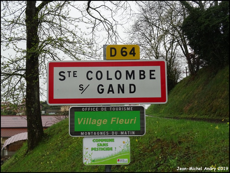 Sainte-Colombe-sur-Gand 42 - Jean-Michel Andry.jpg