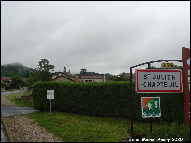 Saint-Julien-Chapteuil  43 - Jean-Michel Andry.jpg