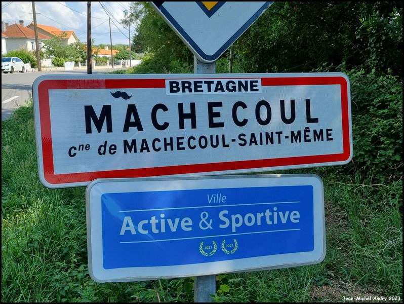 Machecoul-Saint-Même 44 - Jean-Michel Andry.jpg