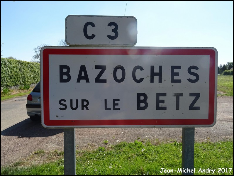 Bazoches-sur-le-Betz  45 - Jean-Michel Andry.jpg