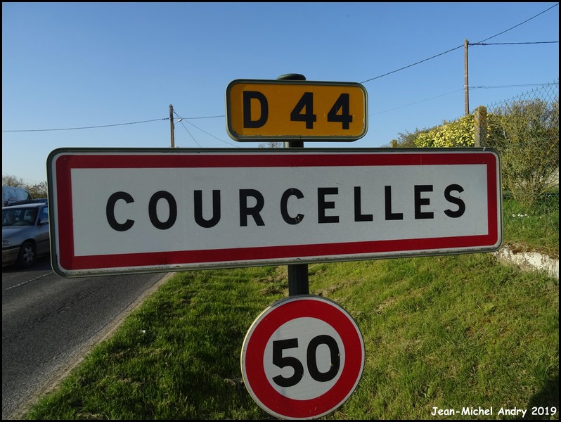 Courcelles 45 - Jean-Michel Andry.jpg