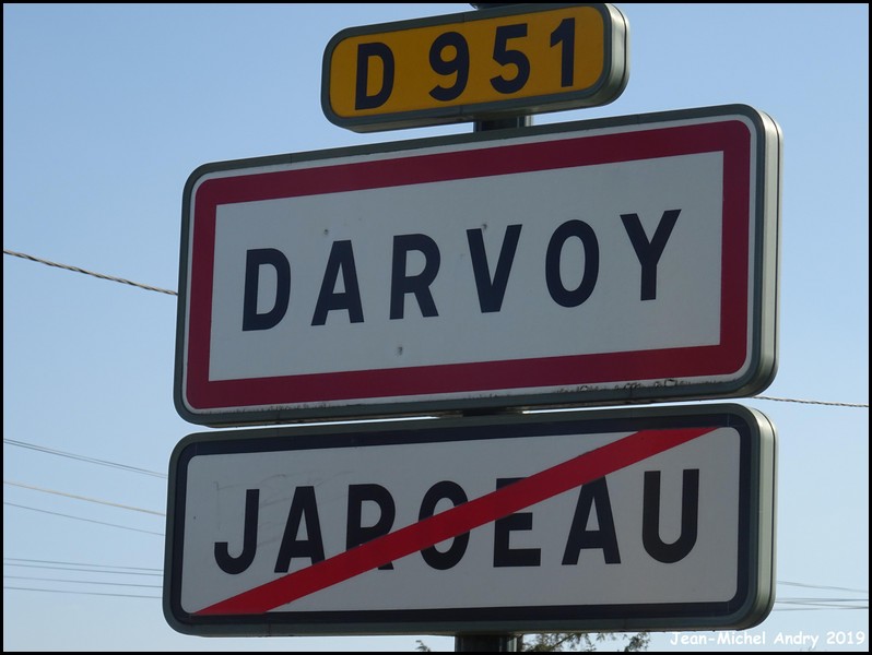 Darvoy 45 - Jean-Michel Andry.jpg