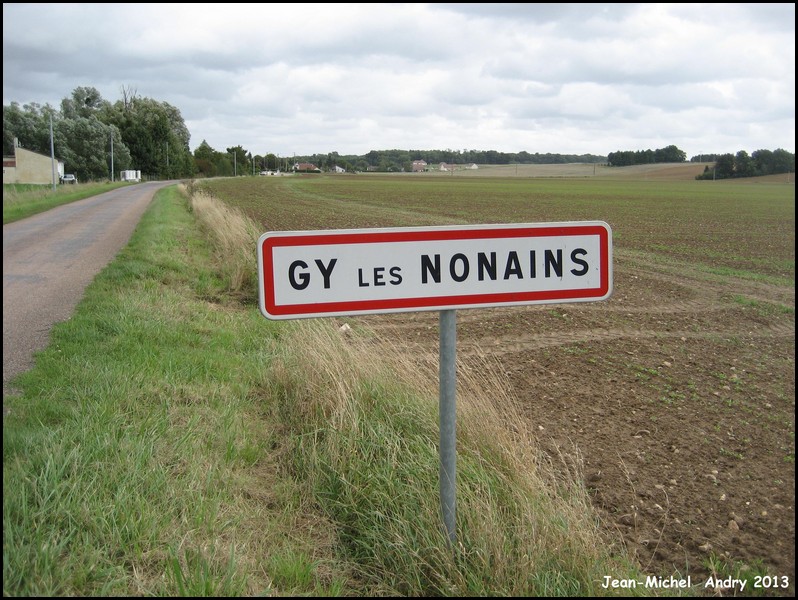 Gy-les-Nonains 45 - Jean-Michel Andry.jpg