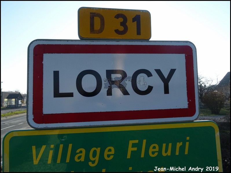 Lorcy 45 - Jean-Michel Andry.jpg
