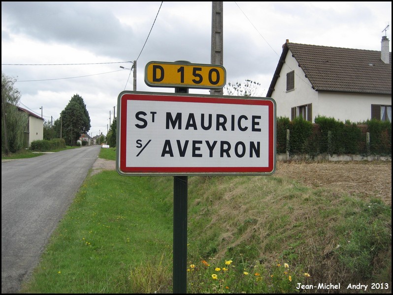 Saint-Maurice-sur-Aveyron 45 - Jean-Michel Andry.jpg