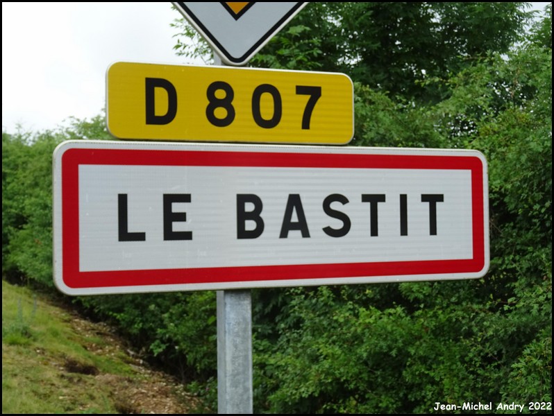 Le Bastit 46 - Jean-Michel Andry.jpg