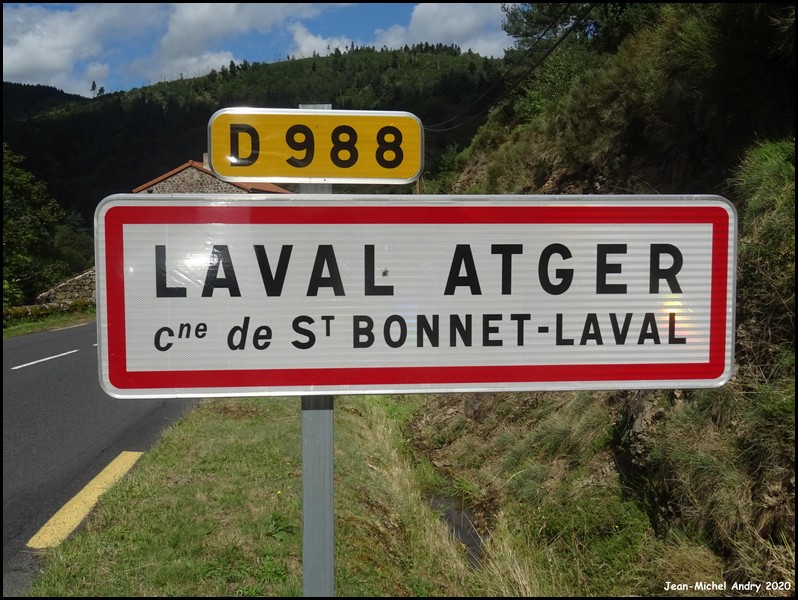 Saint Bonnet-Laval 48 - Jean-Michel Andry.jpg