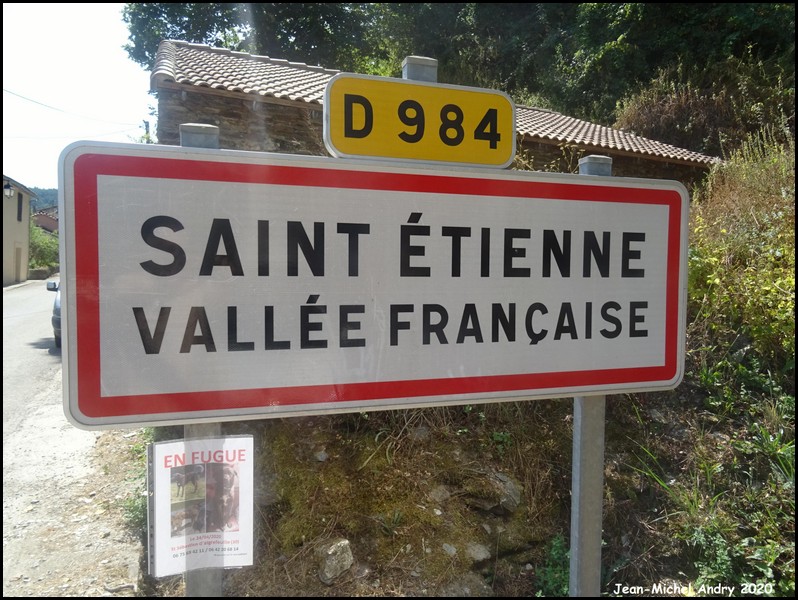 Saint-Étienne-Vallée-Française 48 - Jean-Michel Andry.jpg