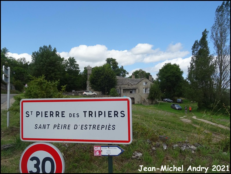 Saint-Pierre-des-Tripiers  48 - Jean-Michel Andry.jpg