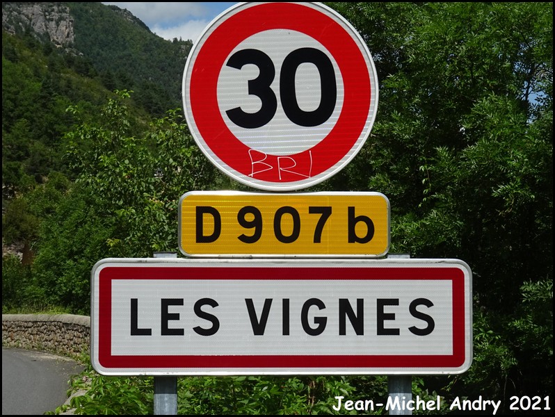 24  Les Vignes 24 8 - Jean-Michel Andry.jpg
