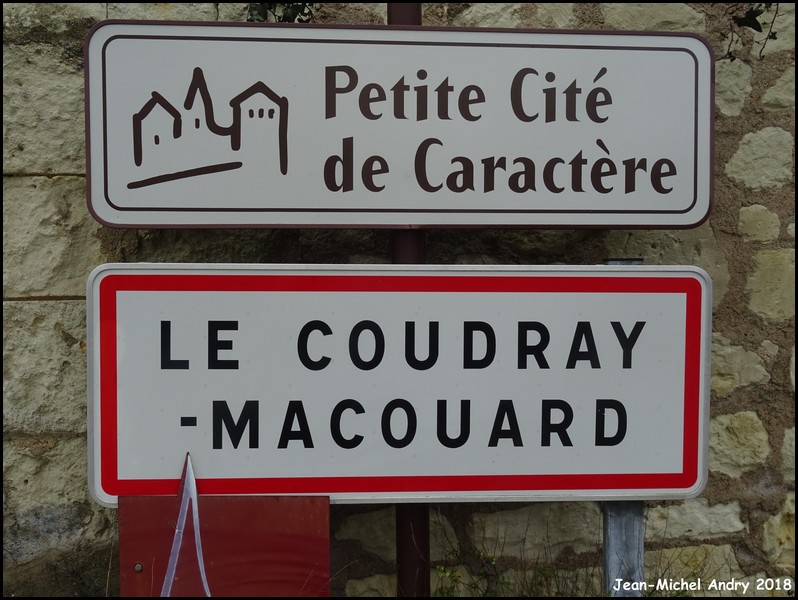 Le Coudray-Macouard 49 - Jean-Michel Andry.jpg