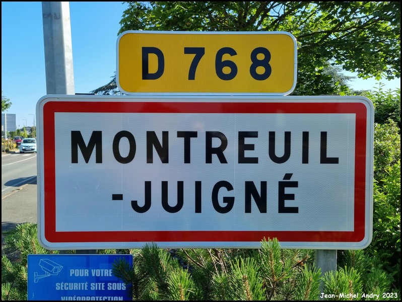 Montreuil-Juigné 49 - Jean-Michel Andry.jpg