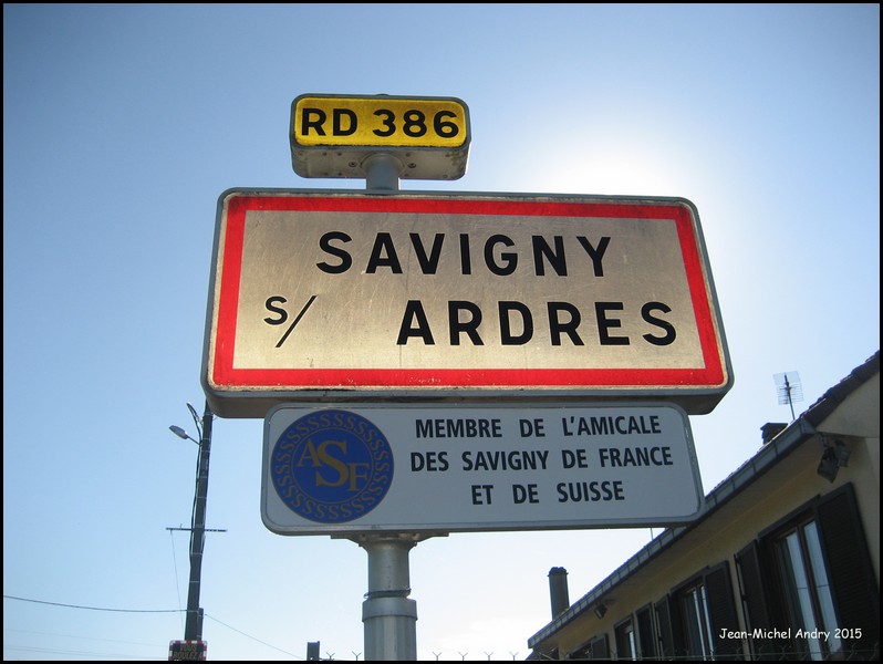 Savigny-sur-Ardres 51 - Jean-Michel Andry.jpg