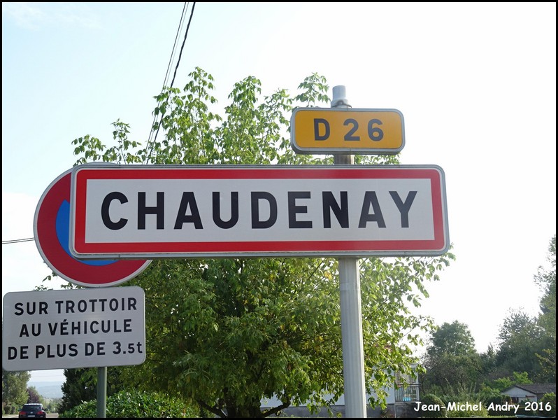 Chaudenay 52 - Jean-Michel Andry.jpg