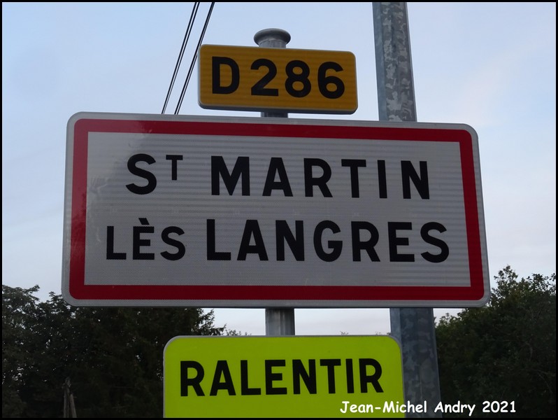 Saint-Martin-lès-Langres 52 - Jean-Michel Andry.jpg