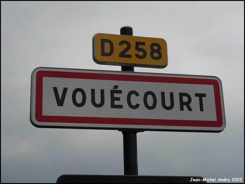 Vouécourt 52 - Jean-Michel Andry.jpg