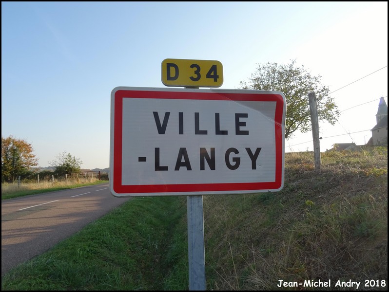 Ville-Langy 58 - Jean-Michel Andry.jpg