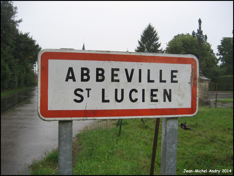 Abbeville-Saint-Lucien 60 - Jean-Michel Andry.jpg