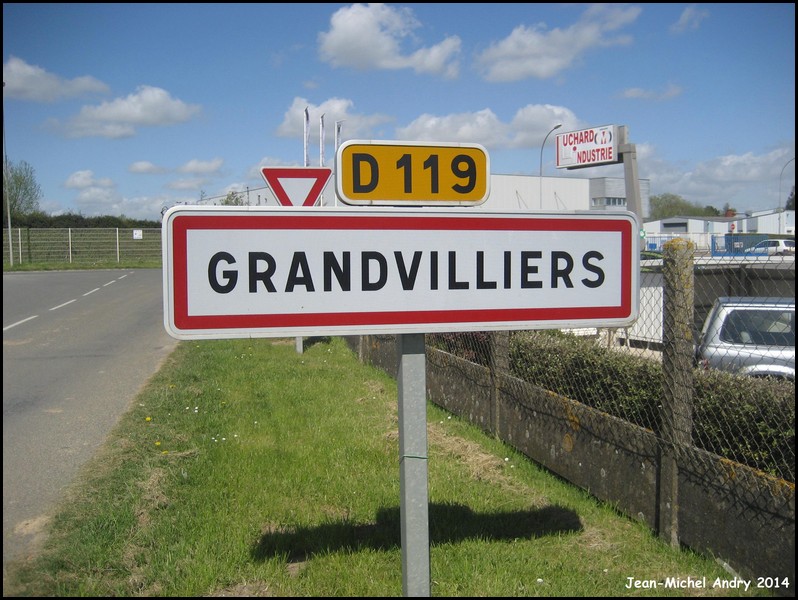 Grandvilliers  60 - Jean-Michel Andry.jpg