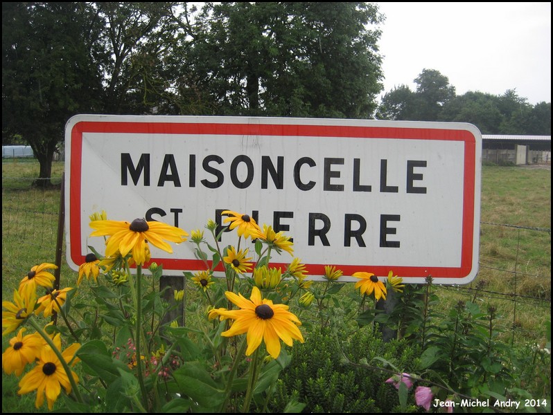 Maisoncelle-Saint-Pierre  60 - Jean-Michel Andry.jpg