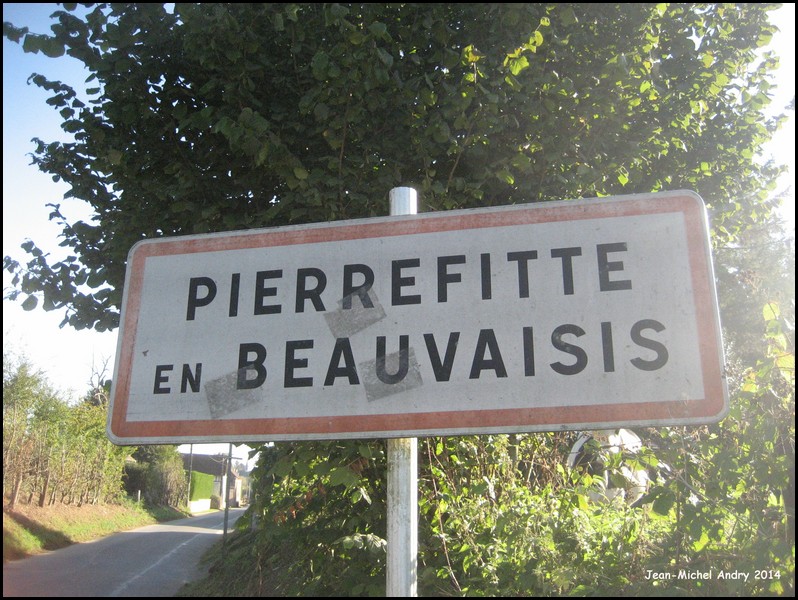 Pierrefitte-en-Beauvaisis 60 - Jean-Michel Andry.jpg