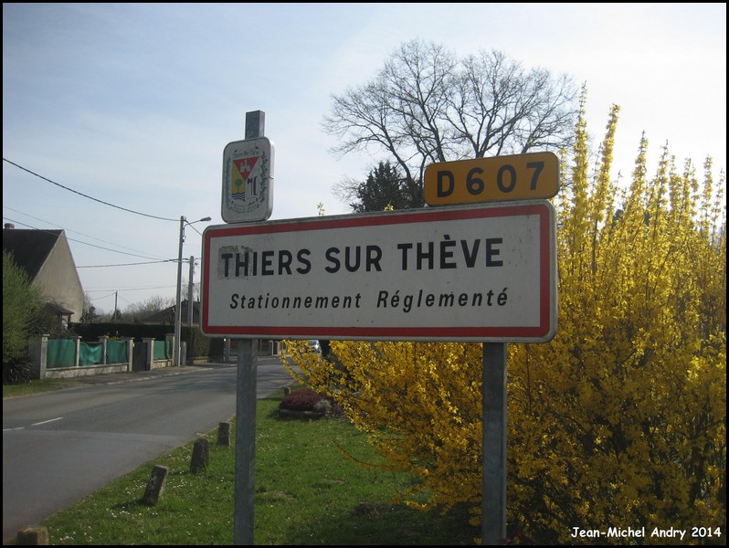 Thiers-sur-Thève 60 - Jean-Michel Andry.jpg