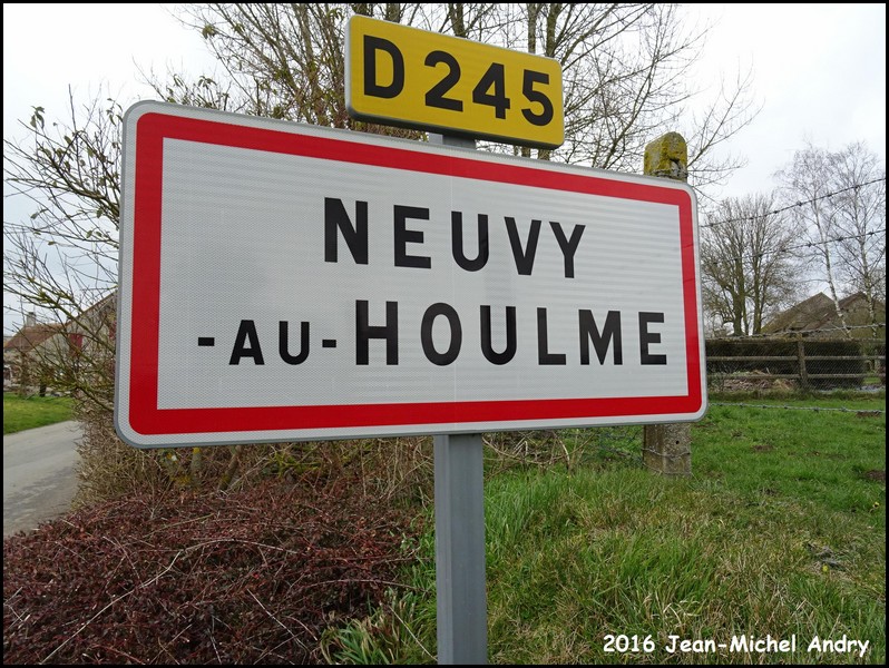 Neuvy-au-Houlme 61 - Jean-Michel Andry.jpg