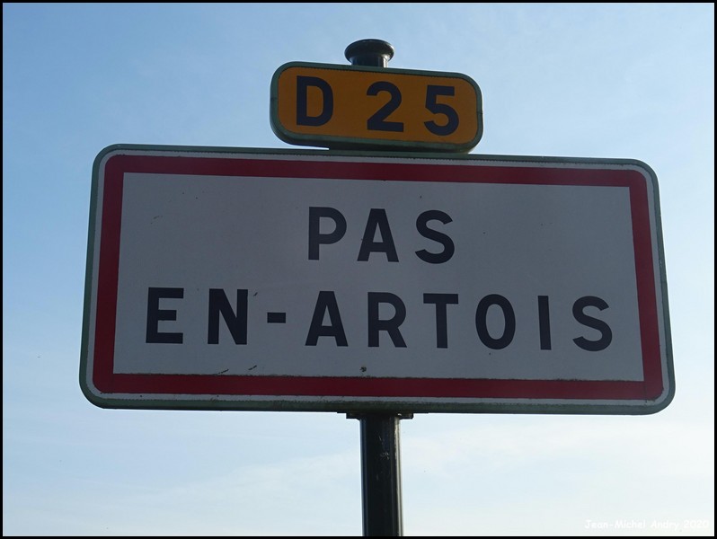 Pas-en-Artois 62 - Jean-Michel Andry.jpg
