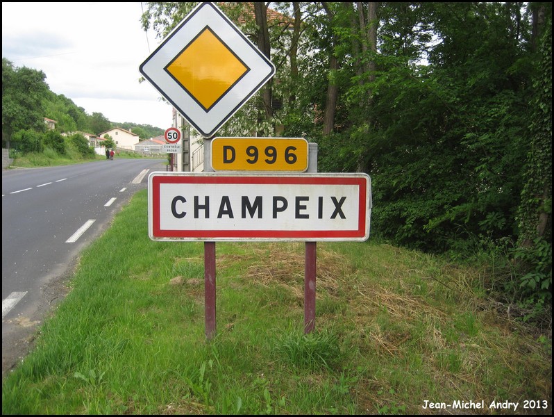 Champeix 63 - Jean-Michel Andry.jpg