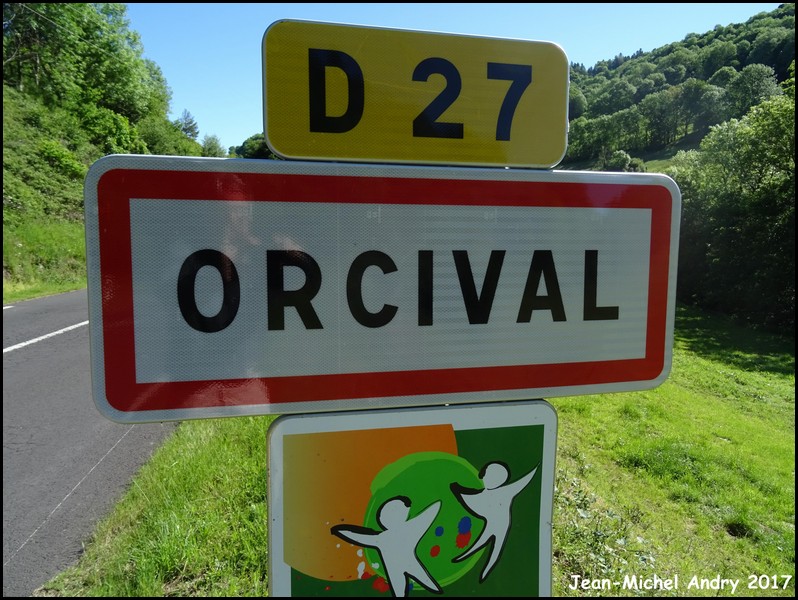 Orcival 63 - Jean-Michel Andry.jpg