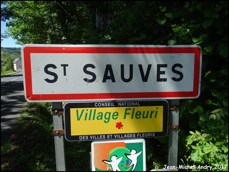 Saint-Sauves-d'Auvergne 63 - Jean-Michel Andry.jpg